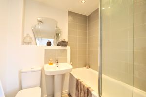 Bathroom - click for photo gallery